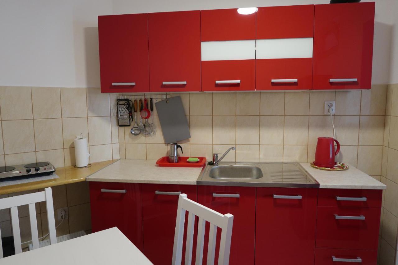 Eva Apartman Szigetvár Exterior photo